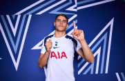 Fabrizio Romano: Tottenham uważa, że Van de Ven jest nietykalny