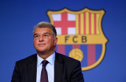 SER: Barcelona wystąpiła o pożyczkę w wysokości 210 milionów euro, która ma umożliwić aktywne działanie na rynku transferowym