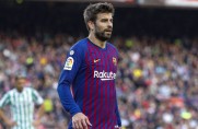 Piqué: Musimy pomóc Dembélé nauczyć się, że piłką nożną żyje się 24 godziny na dobę